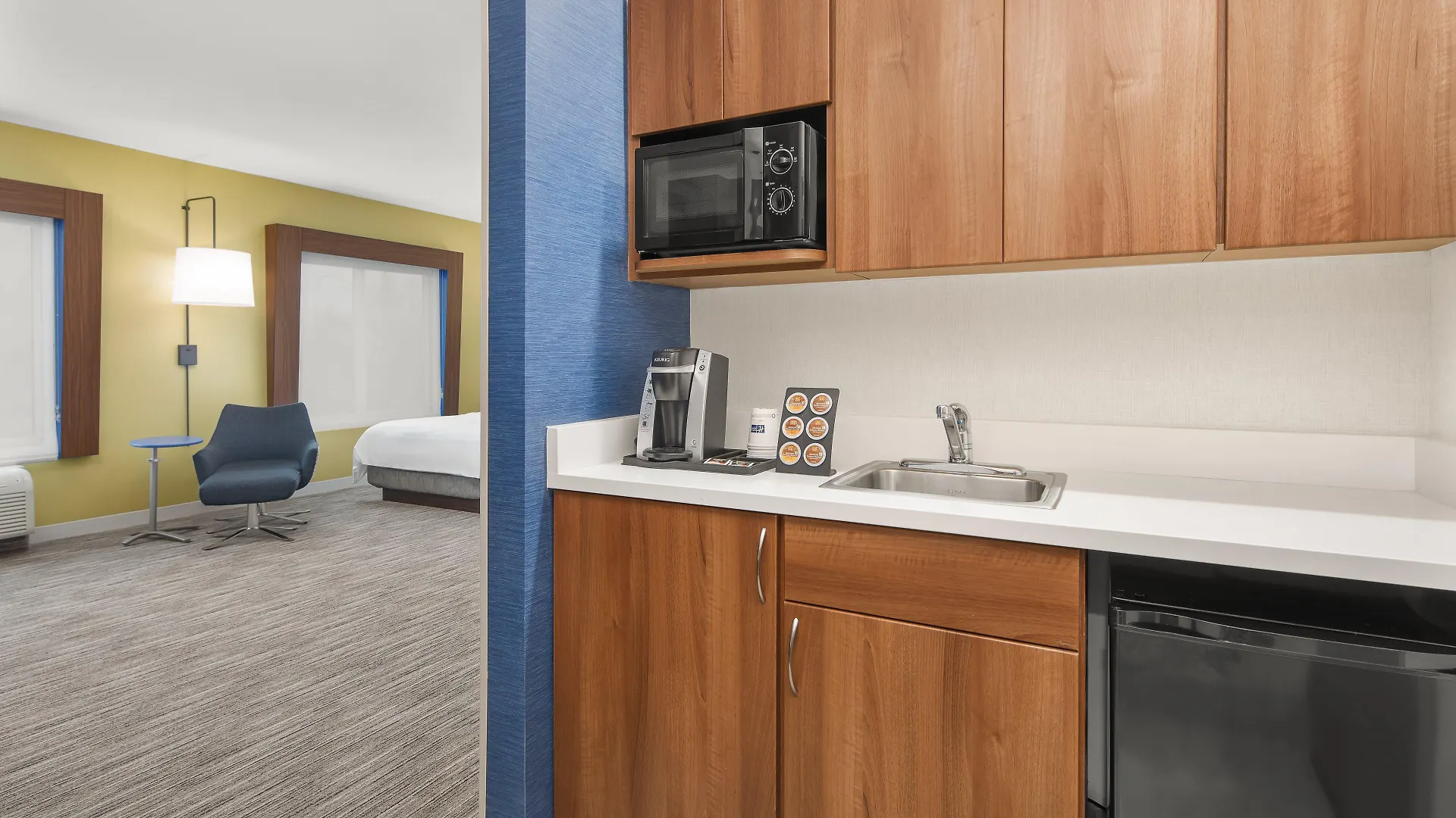 Holiday Inn Express Hotel Sacramento Airport Natomas